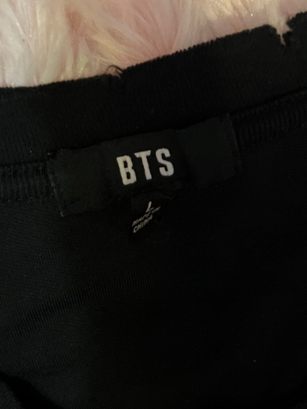 BTS Arirang World Tour T-Shirt - Picture 3 of 5